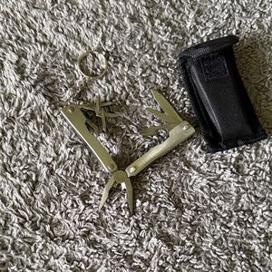 Multi-Tool Pliers with Nylon Sheath - Silver